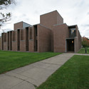 AD Classics: First Unitarian Church of Rochester / Louis Kahn -          Churches, Garden, Facade