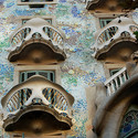 AD Classics: AD Classics: Casa Batlló / Antoni Gaudí - Windows, Facade, Arch, Arcade