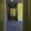 Commercial Building Islas / Mierta & Kurt Lazzarini Architekten - Office Buildings, Door, Column, Facade
