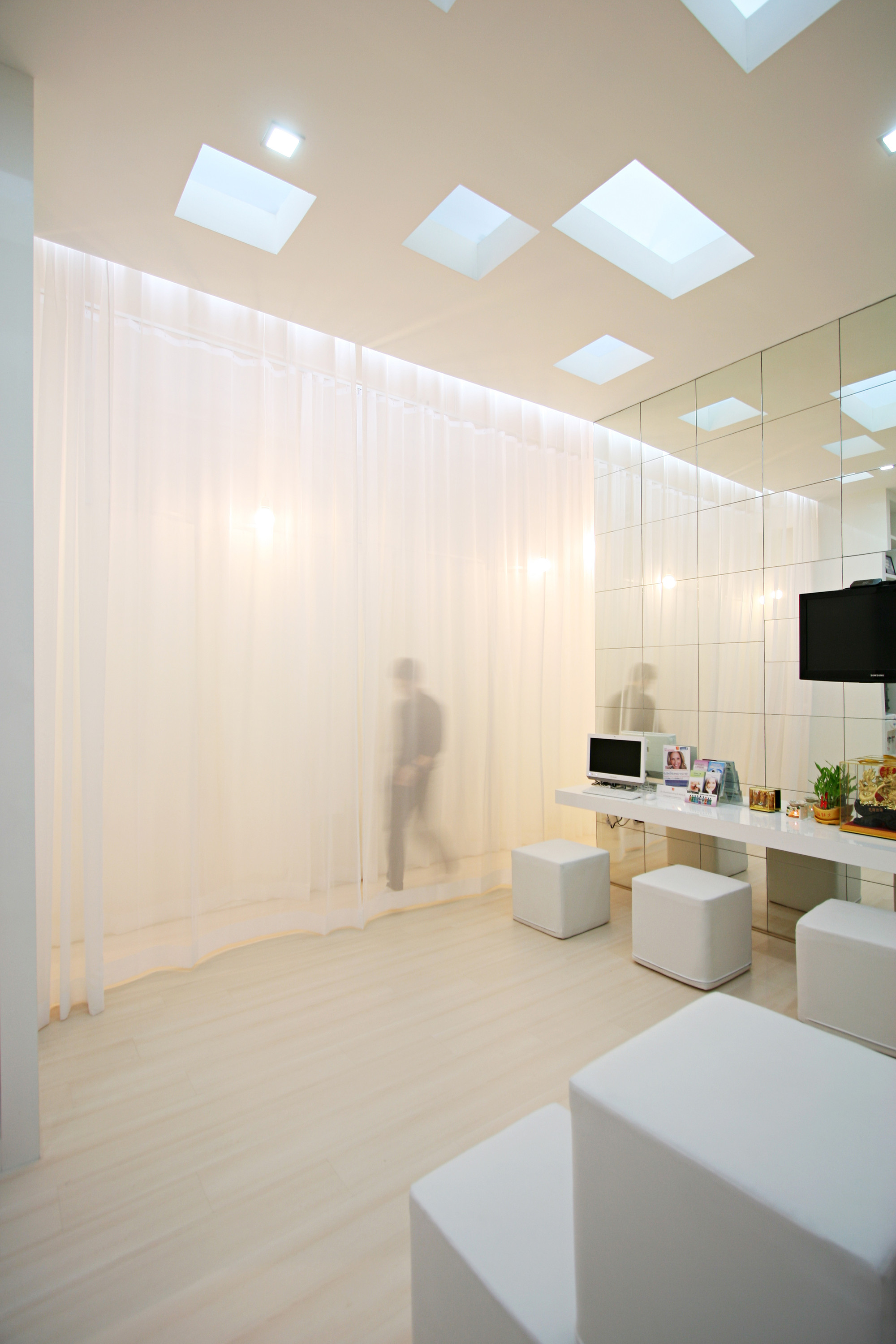 Дентал блисс. Дентал блисс. Барклайс банк. Дентал блисс. Дентал блисс.