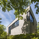 Chelsea Hill House / Kariouk Associates - Houses, Facade, Forest