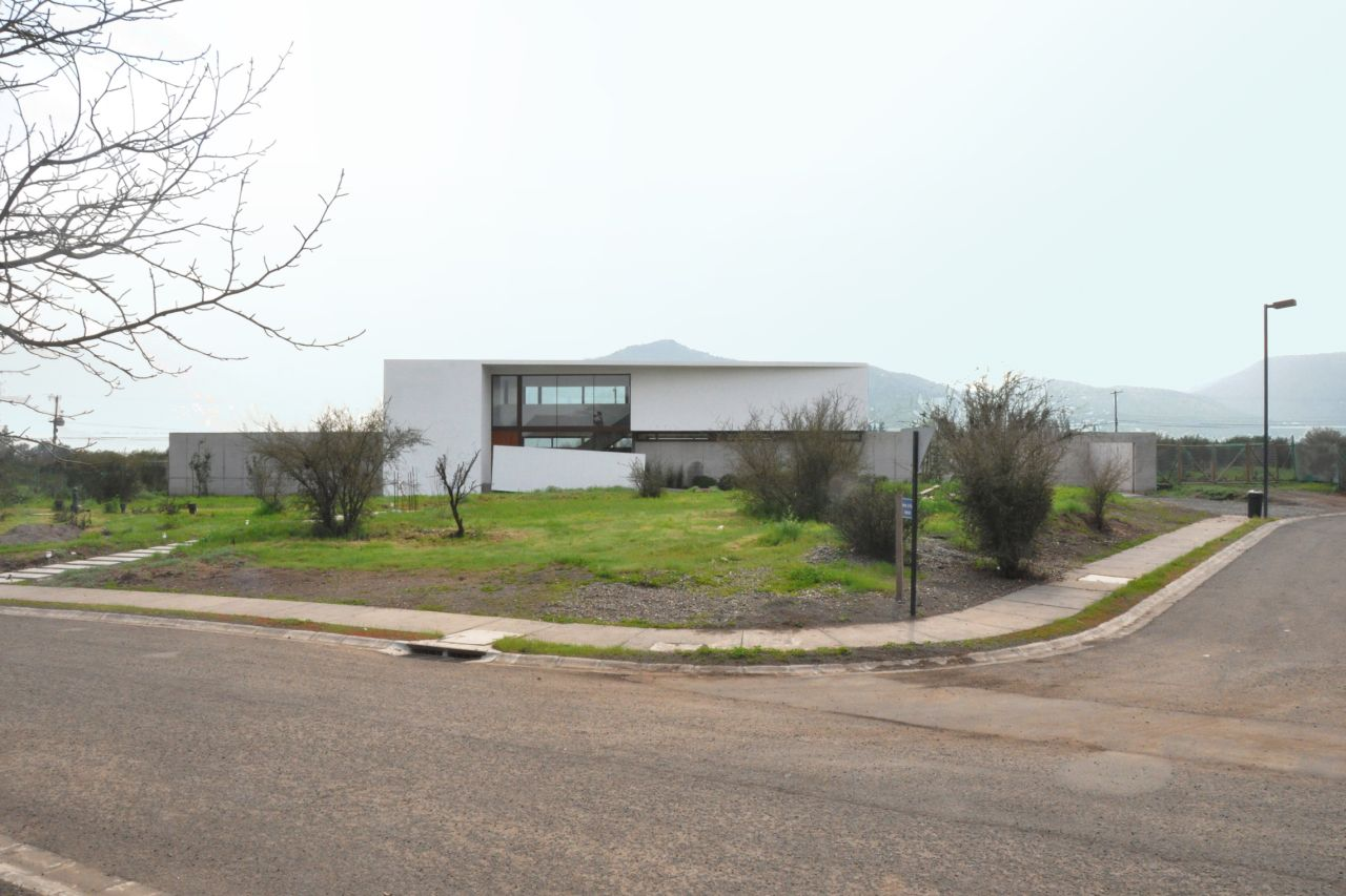 © J. Cristóbal Valenzuela L