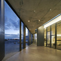 Giants Causeway Visitor Centre / Heneghan Peng Architects - Door, Column