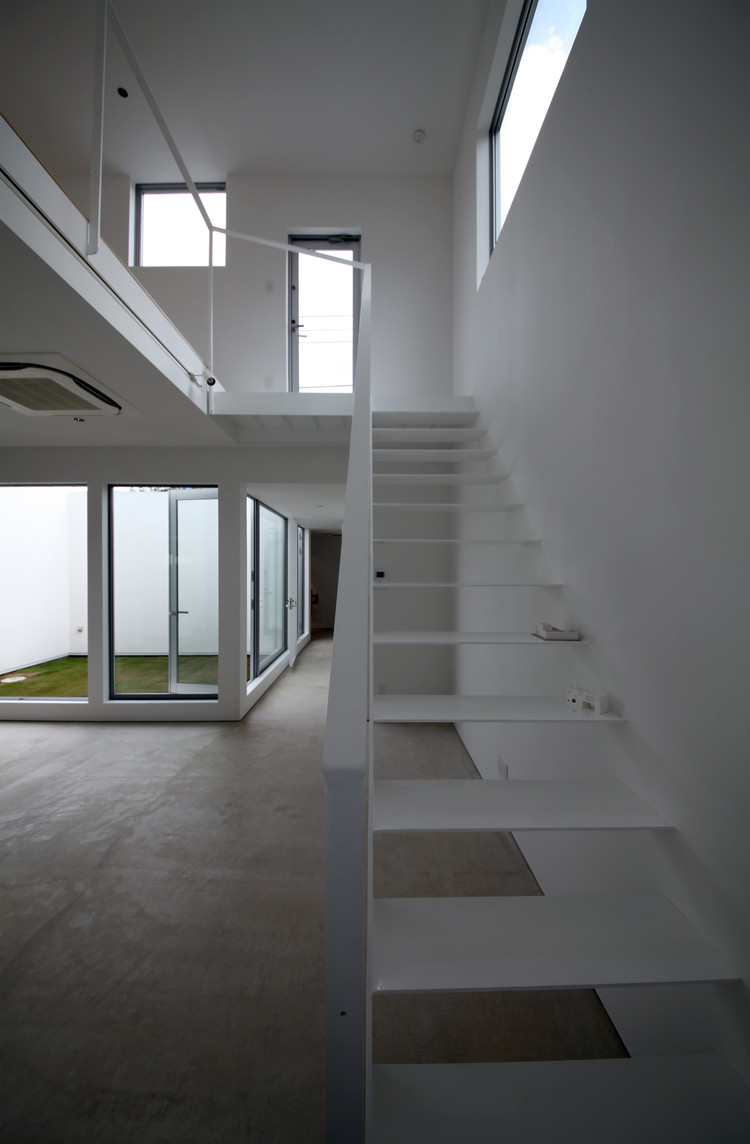 Cortesía de THREE.BALL.CASCADE. Architecture Design Office