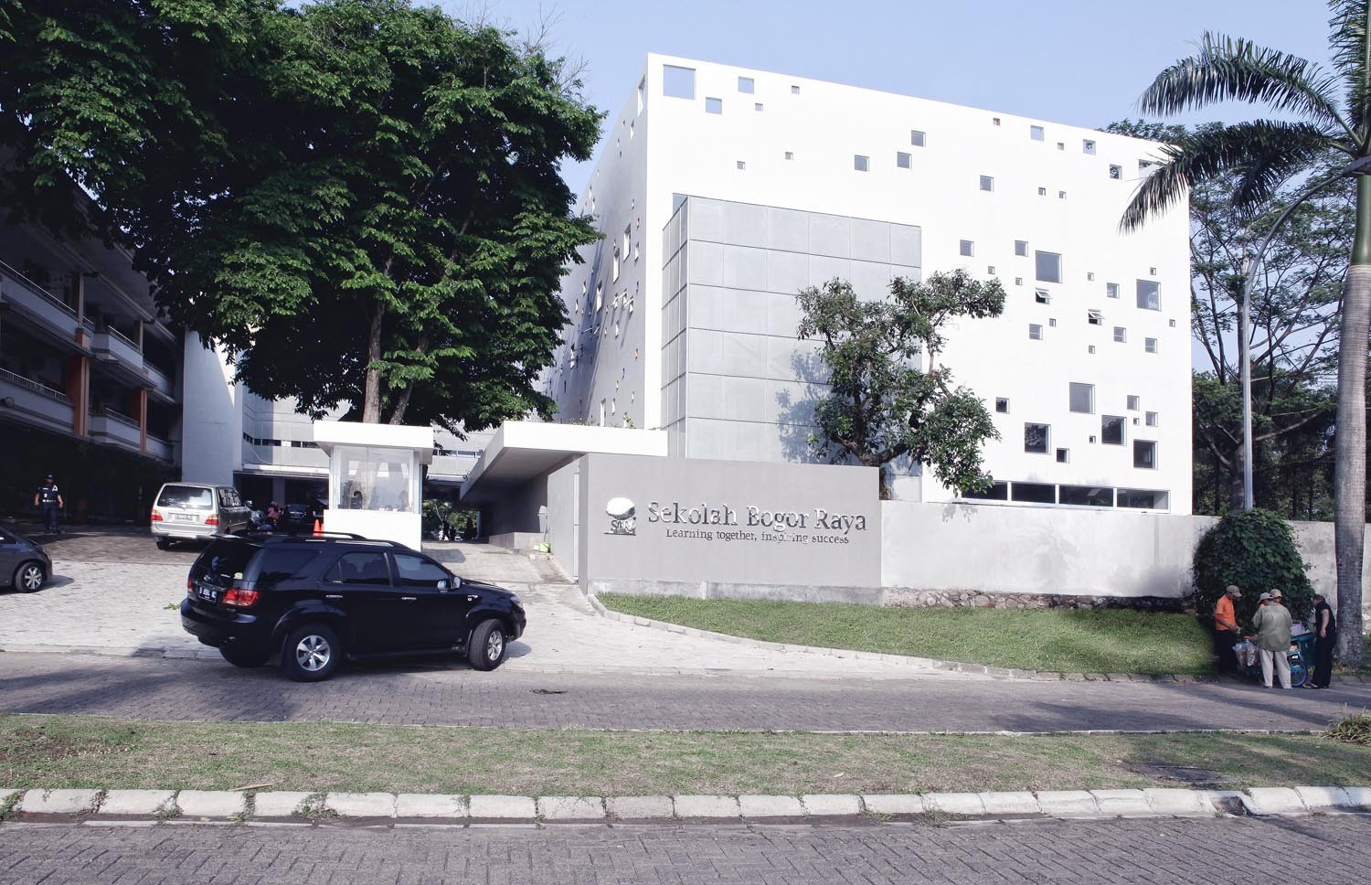 Biaya Pendidikan Di Zamzam Syifa Boarding School Terkait