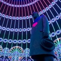 Una cúpula que brilla con 30.000 LED por Luminarie De Cagna - Iluminacion