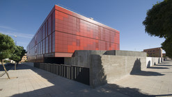 Institute of Functional Biology and Genomics / Mata y Asociados