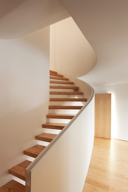 Reabilitação do Edifício Forrester / Correia/Ragazzi Arquitectos - Escada, Corrimão