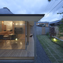 Broken Pitched Roof House / NKS2 Architects - Casas