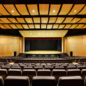 Teatro Universitario Carlos Cueva Tamariz / Javier Durán - Otros Edificios, Sillas, Iluminación