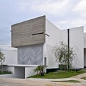 Casa X / Agraz Arquitectos  - Casas, Fachada