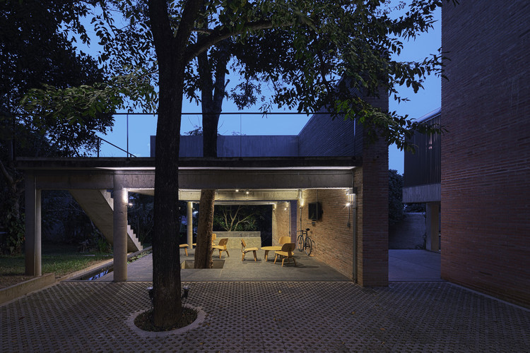 魔墙住宅 / SO  - 更多图片