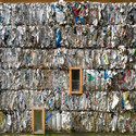 Edifício temporário de escritórios é construído de fardos de papel reciclado em Essen, Alemanha - Image 2 of 4