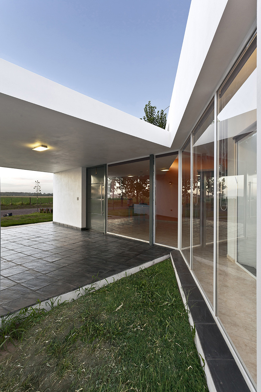 Galería de Casa Fiore / Cekada-Romanos Arquitectos - 4