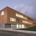 CAP Blanes / aq4 arquitectura - Centro De Salud, Fachada