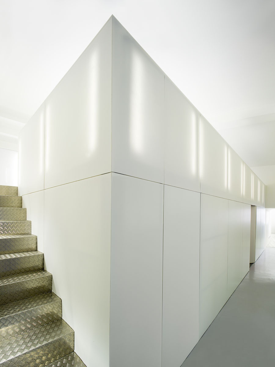 Gallery of Arena Office / CUAC Arquitectura 15