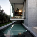 Casa Colgante / Chris Briffa Architects - Casas