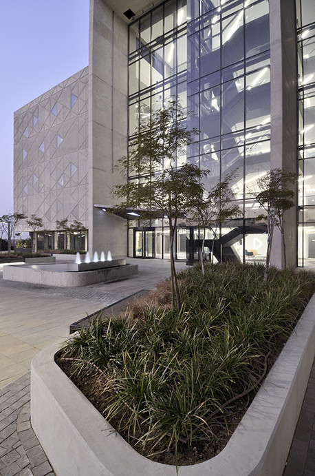 Podium at Menlyn / Boogertman + Partners Architects - Windows, Facade