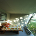 SODAE Casa / VMX Architects - Casas, Dormitorio, Mesas, Camas, Sillas