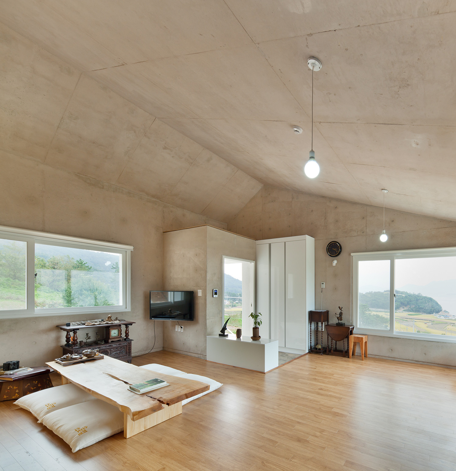 Gallery of Net Zero Energy House / Lifethings - 29