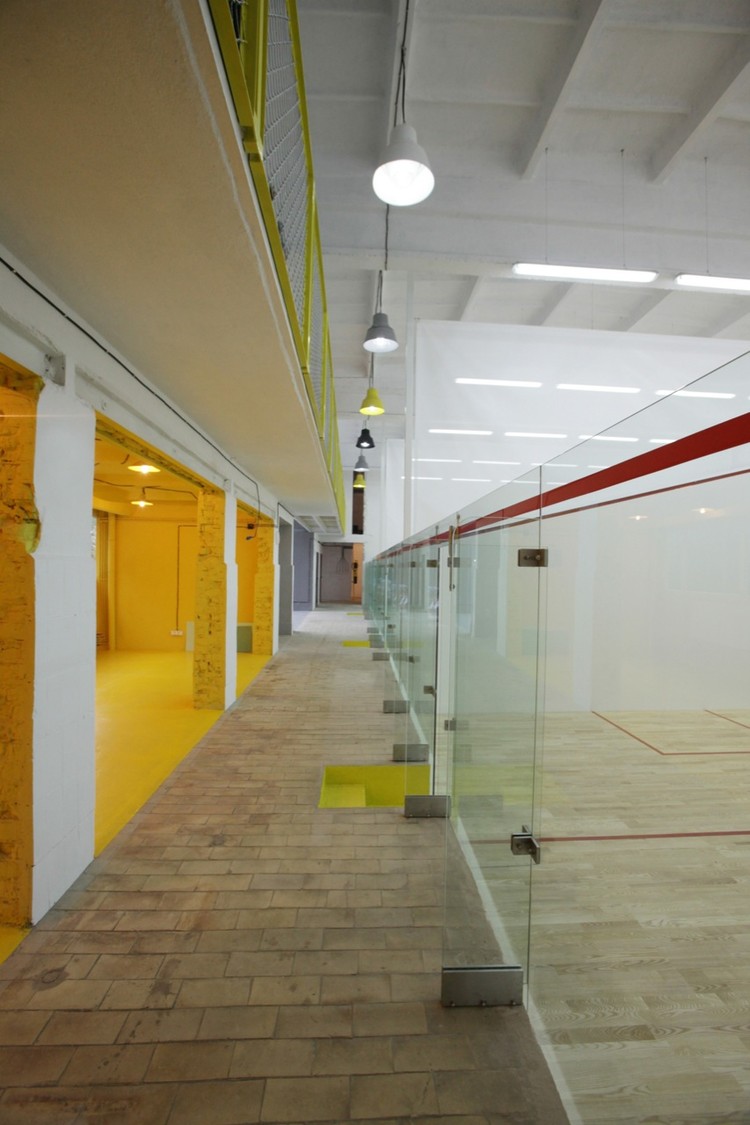 Cortesia de BUCK.ARCHITEKCI