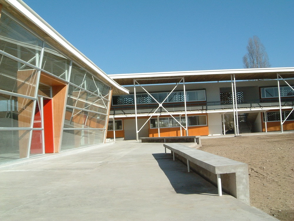 Galería de Escuela Juan de Dios Aldea / Pilar García + Gonzalo Arteaga