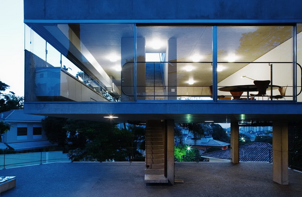 Casa y Estudio en Vila Romana / MMBB Arquitetos - Fachada