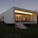 Casa en Romeirão / ARX Portugal Arquitectos - Casas, Puerta, Fachada