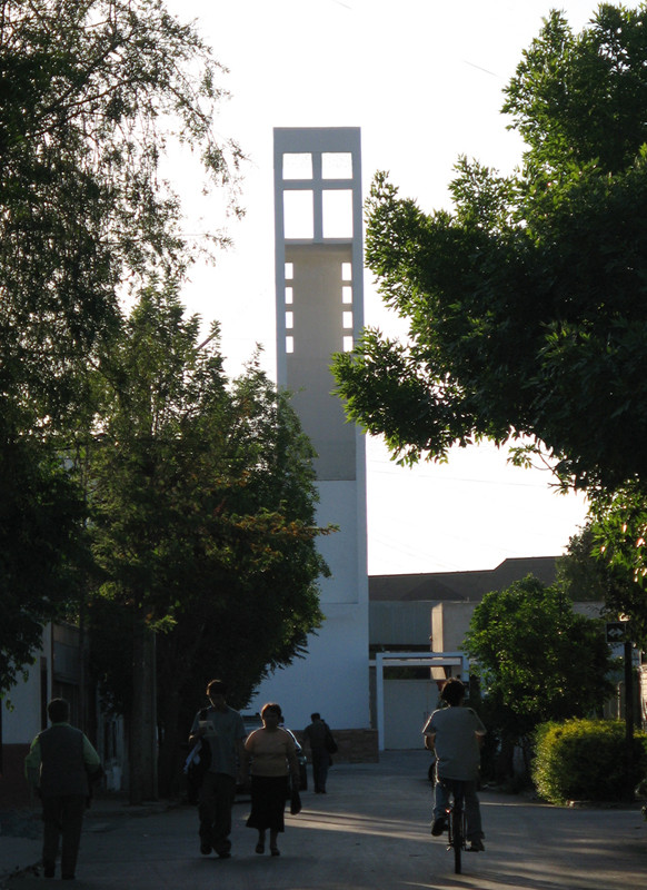 Galería de Parroquia San Gabriel / Estudio Valdes Arquitectos + Alberto