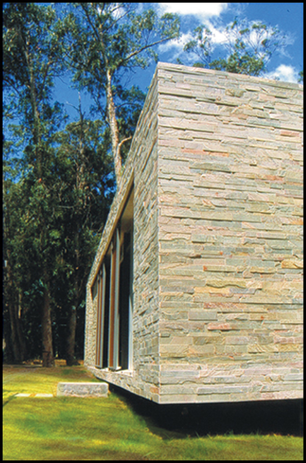 Galería de 2 casas en Punta del Este / MBAD Arquitectos 13