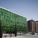 Edificio de viviendas / SOMOS Arquitectos - Apartamentos