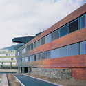 Escuela Rafael Arozarenas / AMP Arquitectos - Escuelas