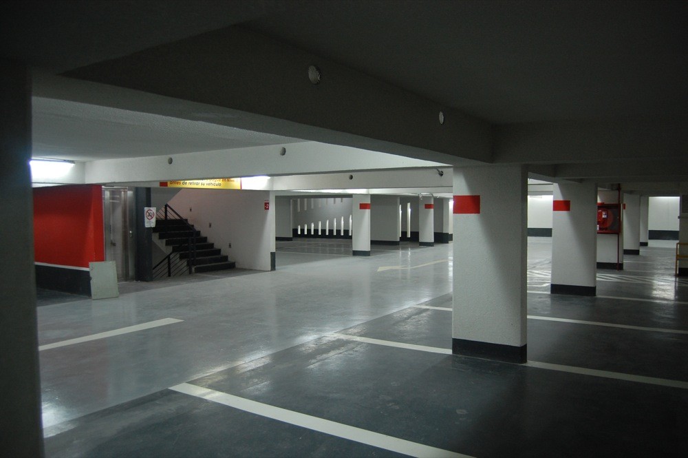 Galería de Patio Bellavista Segunda Etapa / Lira y Tuckermann