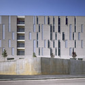 Vivir en un Parque, Vivienda Social / BMS Progetti Srl + MAB Arquitectura  - Vivienda Social, Fachada