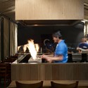Maedaya Grill & Sake / EAT Architects - Restaurant, Cocina, Sillas, Mesas, Encimera