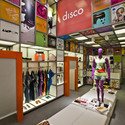 Tienda Disco Experience / rg.s Arquitectura - Tienda
