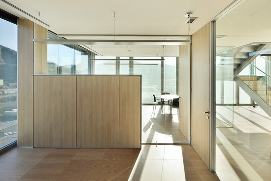 Torre de Zaisa / Hoz Fontan Arquitectos - Fachada, Puerta, Barandas, Balcón
