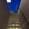 Casa Shift / Apollo Architects & Associates - Casas, Escaleras, Fachada, Barandas