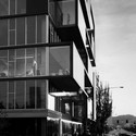 bSIDE6 / Works Partnership Architecture - Ventanas, Fachada