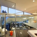 Casa Skywave / Anthony Coscia - Mesas, Sillas