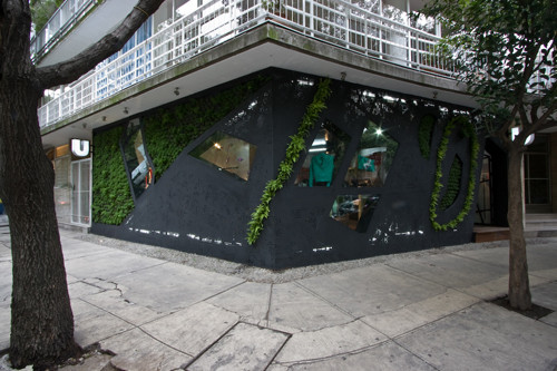 Ustore / Taller 13 - Jardín, Fachada, Puerta