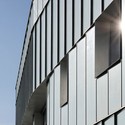 Groupe Scolaire / Trévelo & Viger-Kohler architectes (TVK) - Escuela Secundaria, Fachada