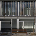 Hogar del Jubilado de Santa Teresa / BmésR29 Arquitectes - Centro Para La Tercera Edad, Fachada, Puerta, Barandas, Pilares, Bancas