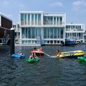 Casas Flotantes en IJburg / Architectenbureau Marlies Rohmer - Vivienda Colectiva, Fachada