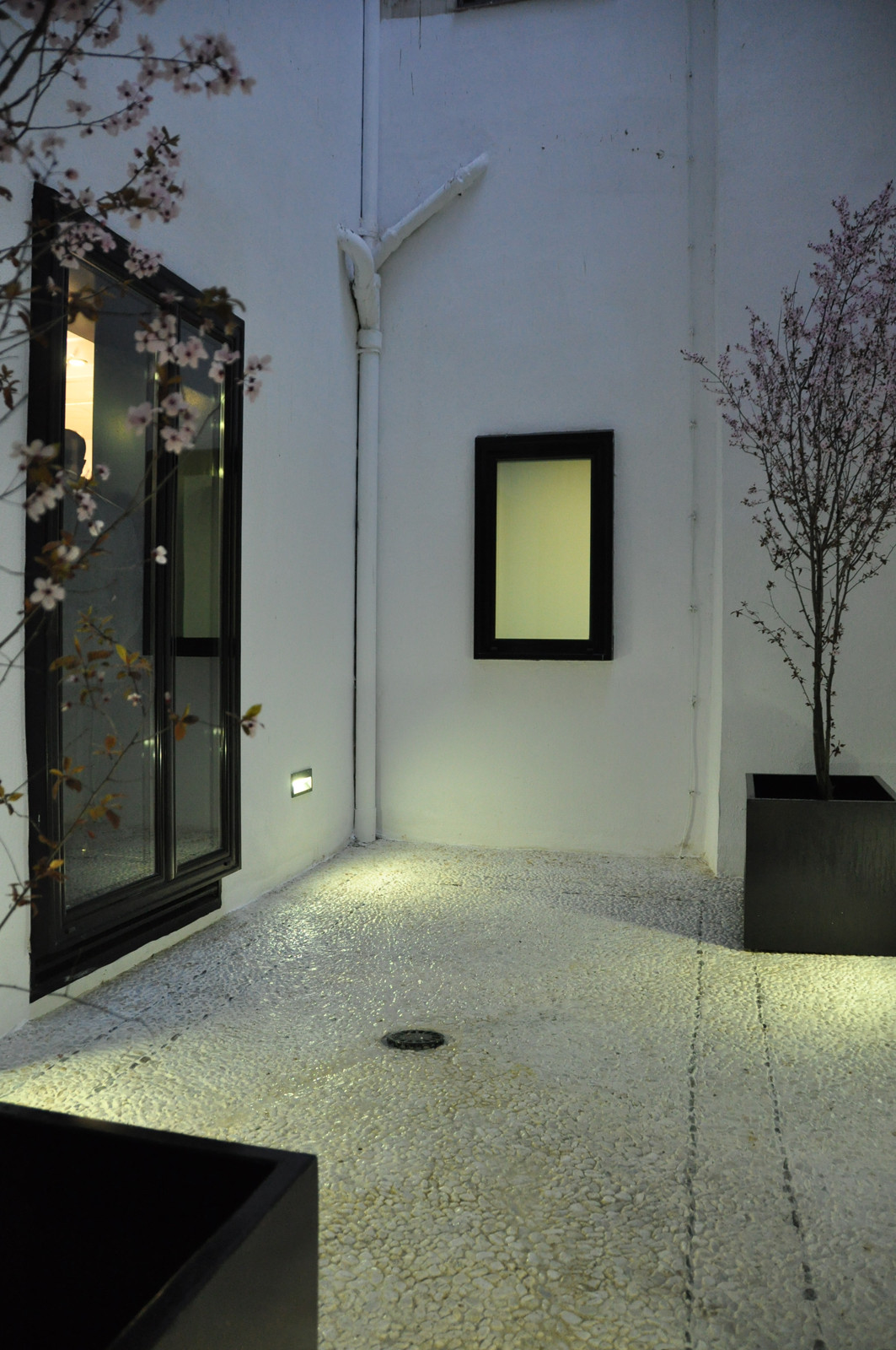 Oficina de Información Turística / Estudio Mytaki - Puerta, Fachada
