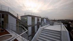 滑梯住宅 / Komada建筑事务所