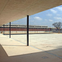 Beato Jacinto Castañeda 教育中心 / Fernández Soler Monrabal Arquitectos - 学校