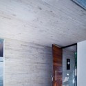 Casa El Secreto / Pascal Arquitectos - Fachada, Fijación Vigas