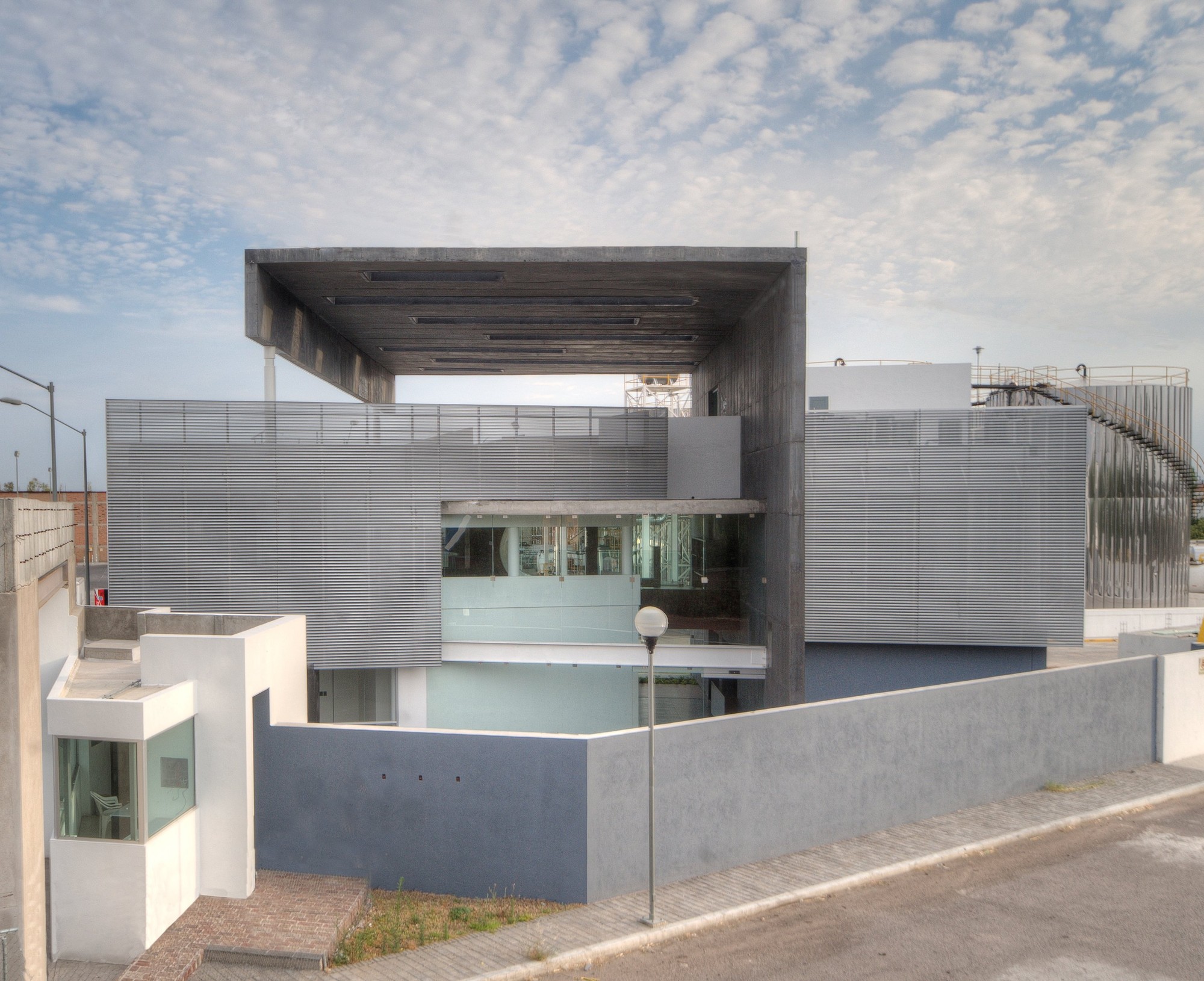 Gallery of Global Marketing Corp. Headquarters / D4 Arquitectos 8