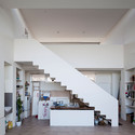 © Miguel de Guzmán Casa Huete / BmasC arquitectos - Casas, Fachada, Escaleras, Fijación Vigas, Barandas